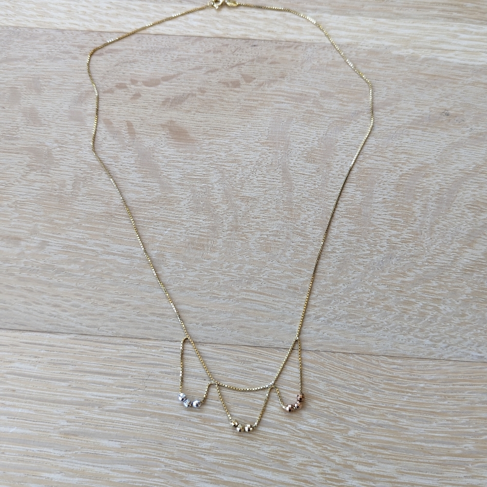 Beautiful Italian Gold Necklace - Picture 5 of 6